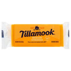 Tillamook Medium Cheddar Cheese - 8 Oz